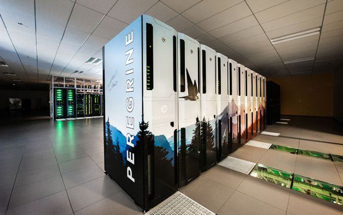 HP’s New Supercomputer - 8,000 Times Faster Than Existing PCs