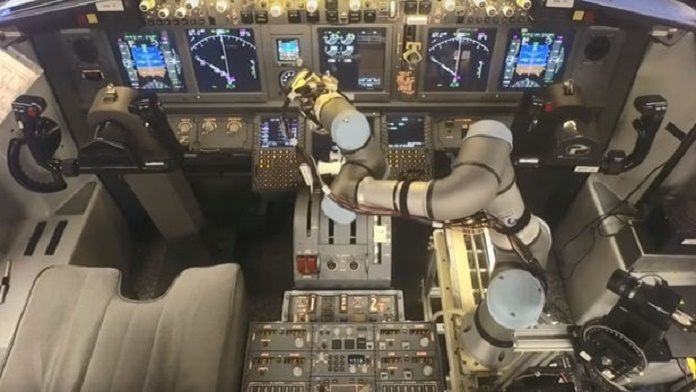 Robotic Pilot Is Shown to Land Simulated Boeing 737