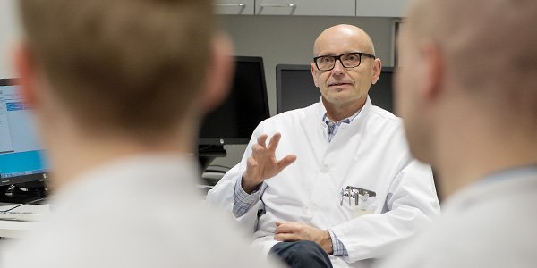 Heikki Kröger has been monitoring the bone health, and lately health in general, of women from menopause to old age. “This has led to collaboration with neurology researchers, among others.” 