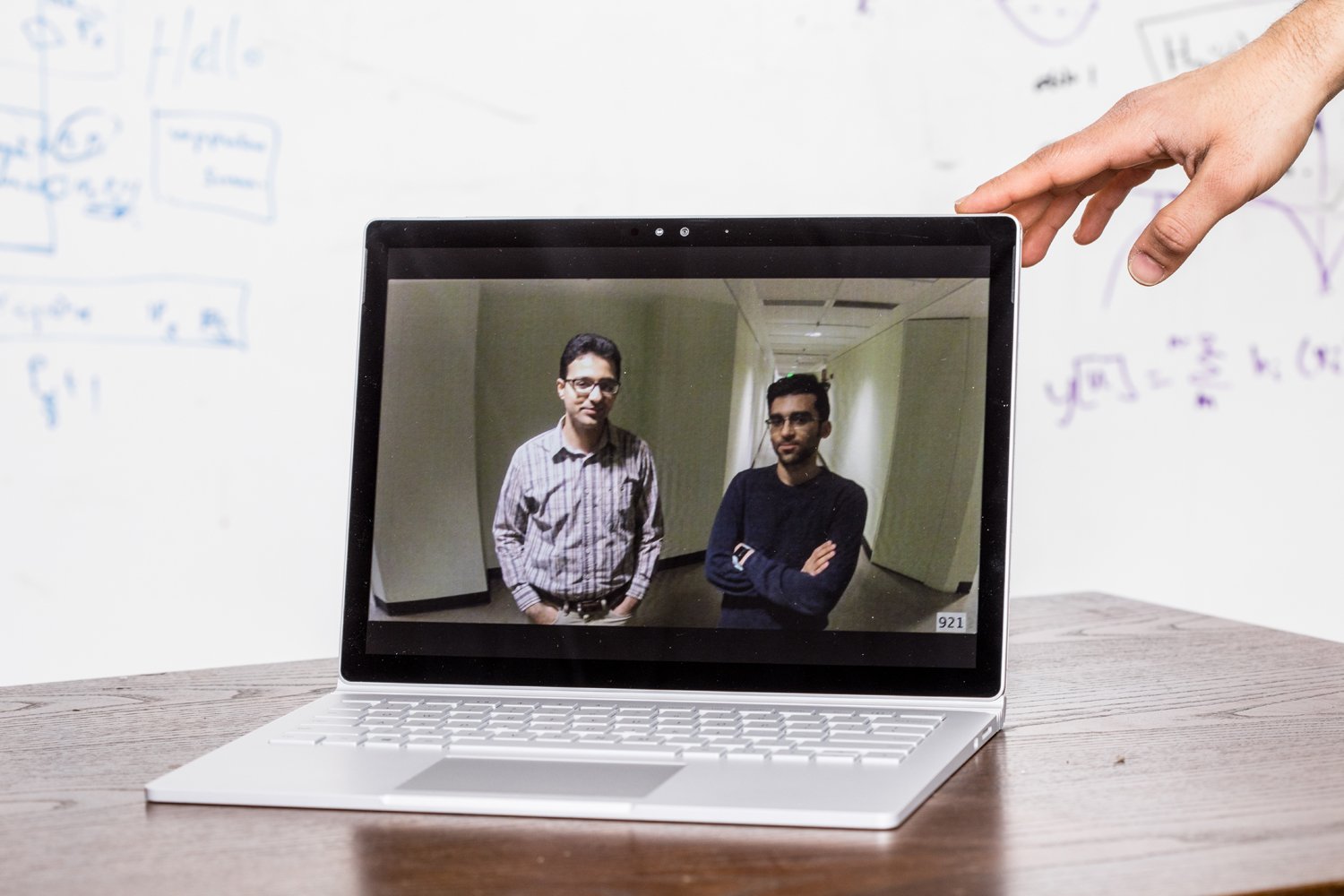 The UW team’s low-power prototype can stream 720p HD videos at 10 frames per second to a device, like a laptop, up to 14 feet away.Dennis Wise/University of Washington