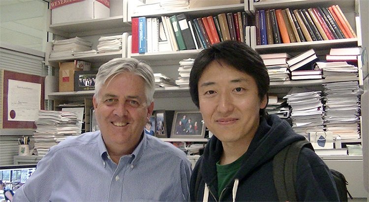 Dr. Gary Lopaschuk (left) and Dr. Arata Fukushima (right) of the research team.