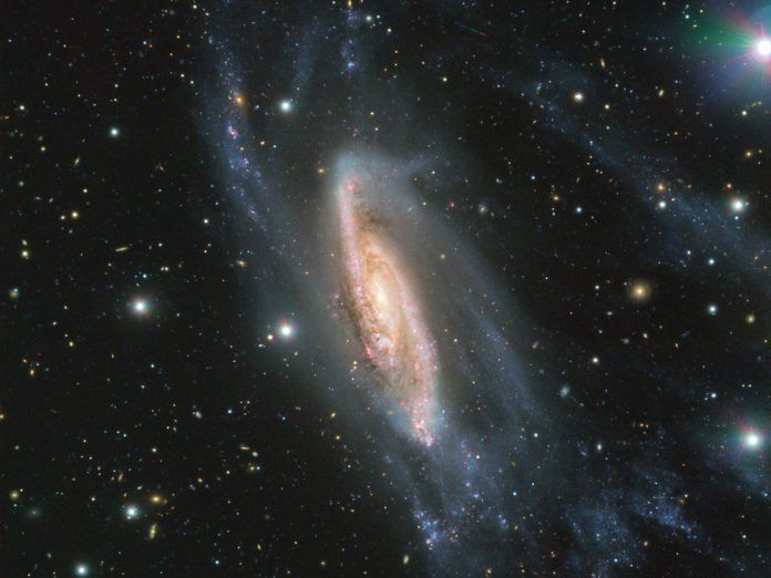 FORS2, an instrument mounted on ESO’s Very Large Telescope captured the spiral galaxy NGC 3981 in all its glory. The image, captured during the ESO Cosmic Gems Programme, showcases the beauty of the southern skies when conditions don’t allow scientific observations to be made.