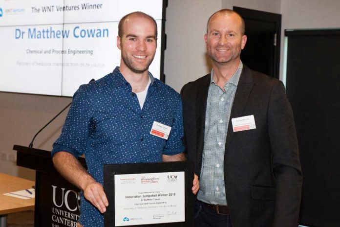 UC researcher Dr Matthew Cowan receives his Innovation Jumpstart award and WNT Ventures sponsorship worth $35,000 from Jon Sandbrook, Investment Manager at WNT Ventures.