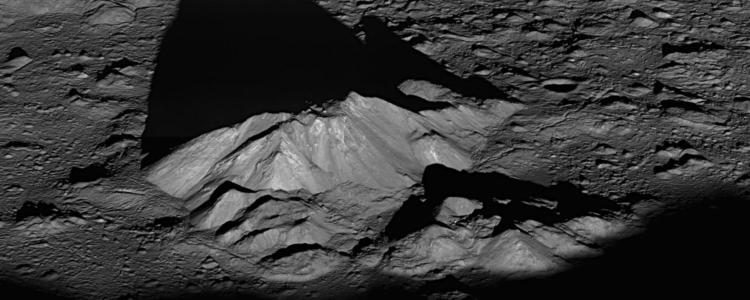 Peaks within the moon's Tycho Crater. (Credit: NASA Goddard/Arizona State University)