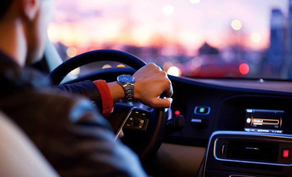 Americans prefer to drive themselves to work rather than autonomous vehicle  - Tech Explorist
