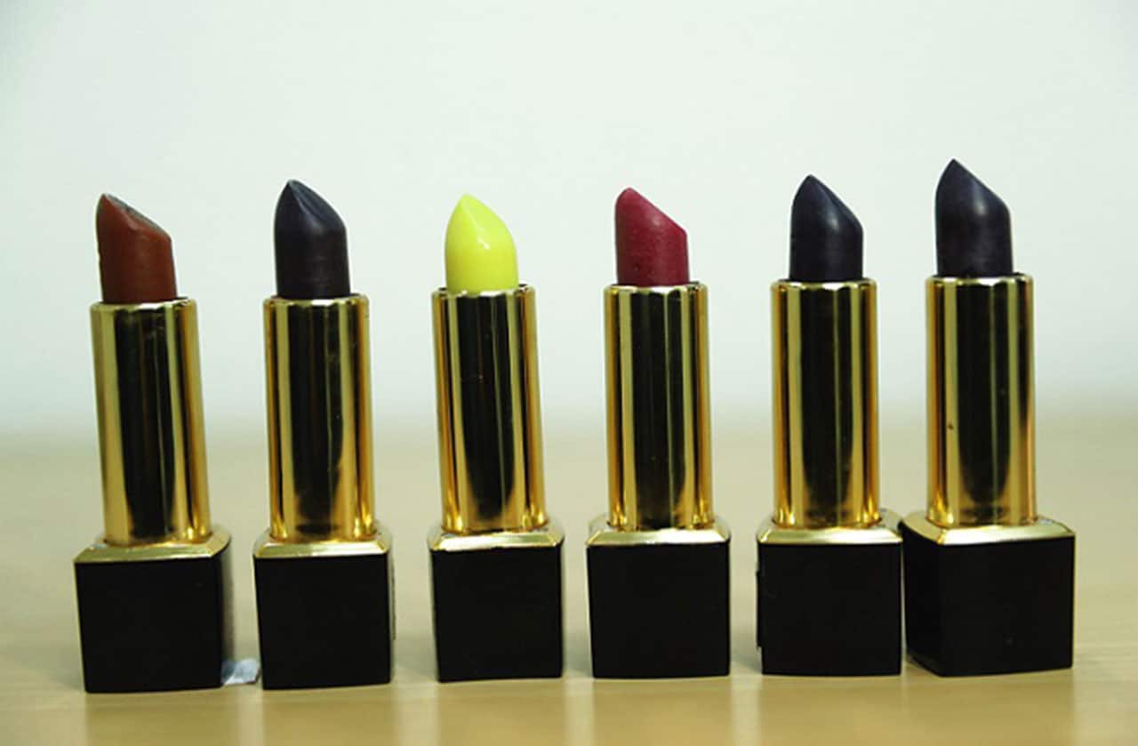 Scientists created organic and herbal lipsticks for lipstick lovers
