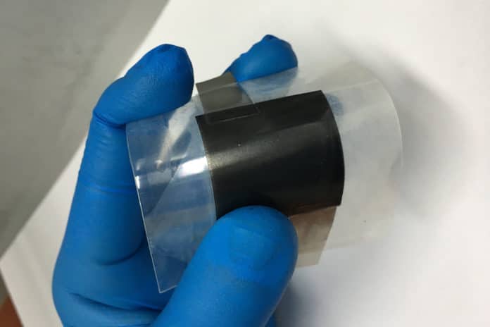 This flexible graphene supercapacitor design can store 10 times more energy than comparable existing technology.