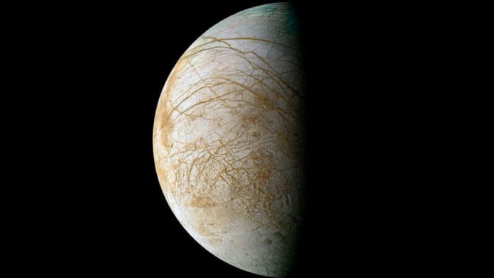 Jupiter's moon Europa would be able to sustain life