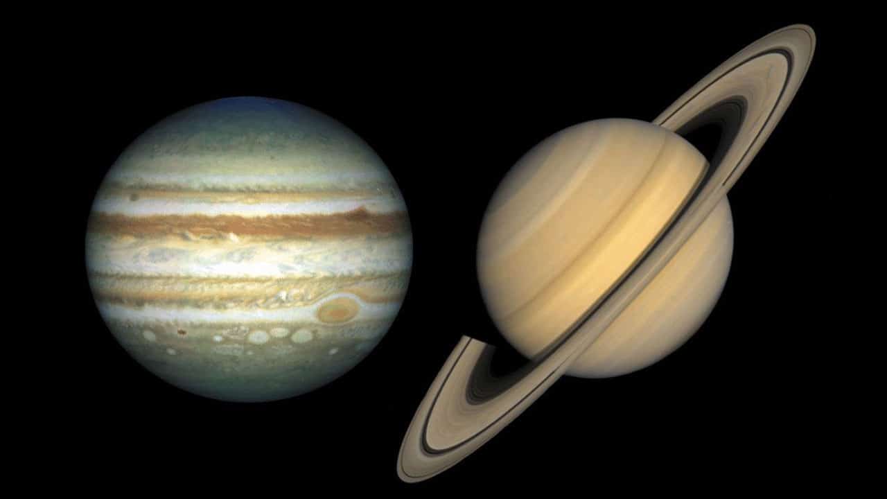 Weather systems on Jupiter and Saturn might be driven by internal forces