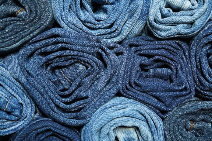 New environment- friendly way to dye blue jeans