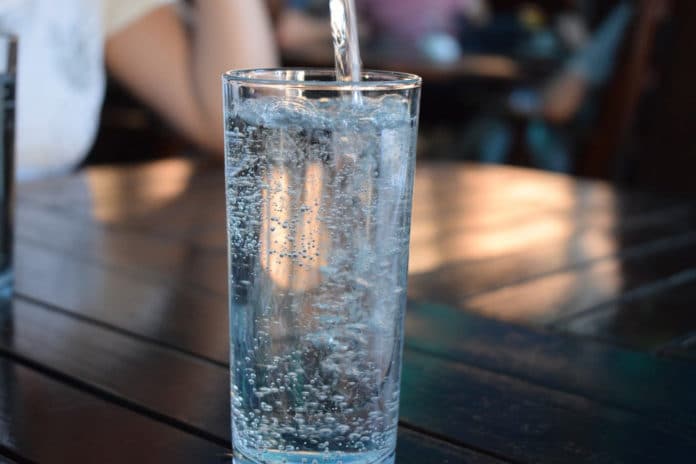 Image showing glass full of water