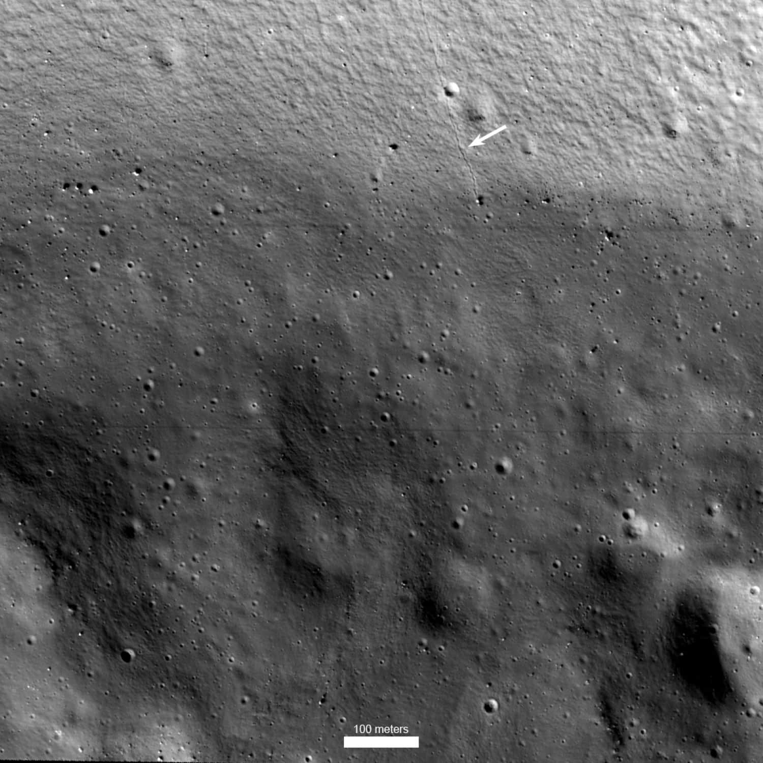 Imágenes de instrumentos de la NASA del polo sur lunar