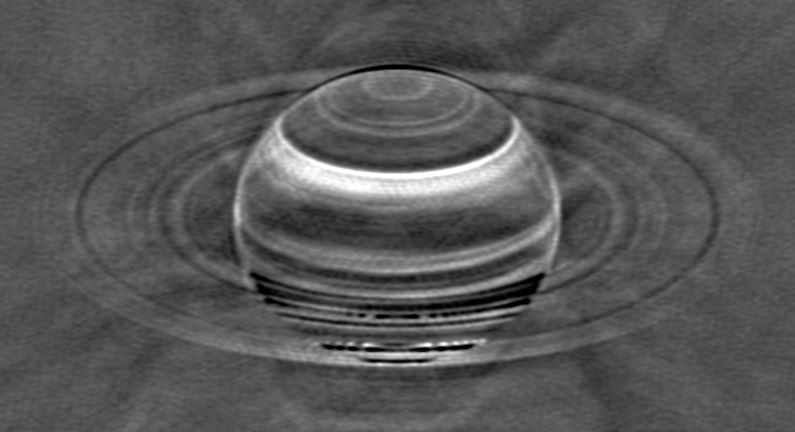 Radio image of Saturn