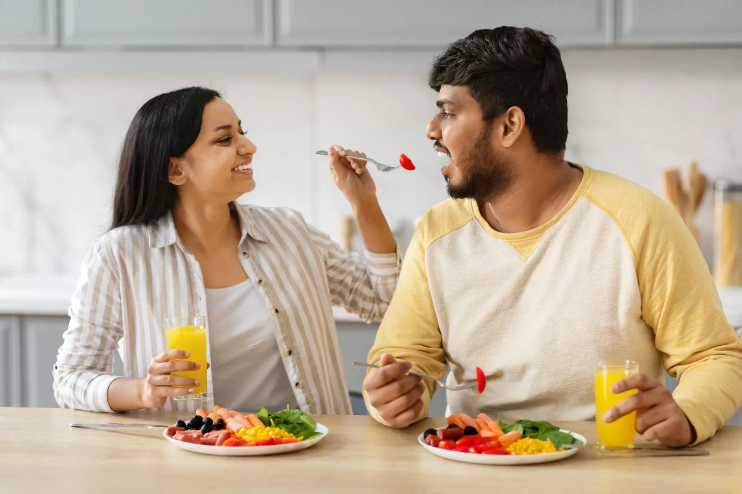 Eating together lowers blood sugar spikes, study finds
